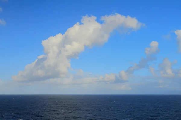 Overcast sobre o mar — Fotografia de Stock