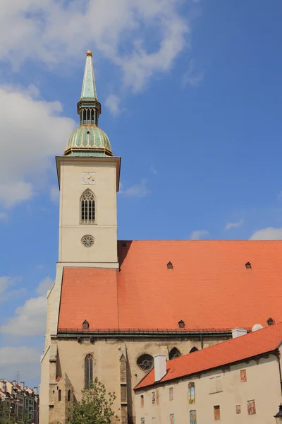 Saint-martin-kathedraal. Bratislava, Slowakije — Stockfoto