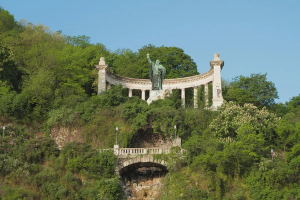 Monument to Saint Gellert. Budapest, Hungary — Stock Photo, Image