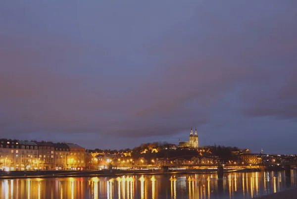 Gece şehir panoraması. Prague, Çek Cumhuriyeti — Stok fotoğraf