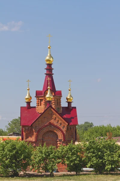 Alexander nevsky kapell vid Nikolaus Undergörarens kyrka. byn ryska Nikolskoje, tatarstan — Stockfoto