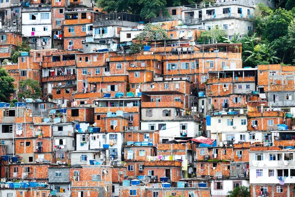 Favela, Brazilian slum in Rio de Janeiro — Stock Photo, Image