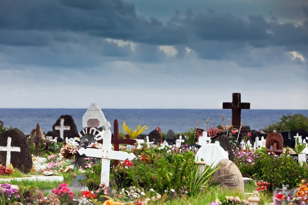 Cementerio en Hanga Roa, Isla de Pascua — Foto de Stock