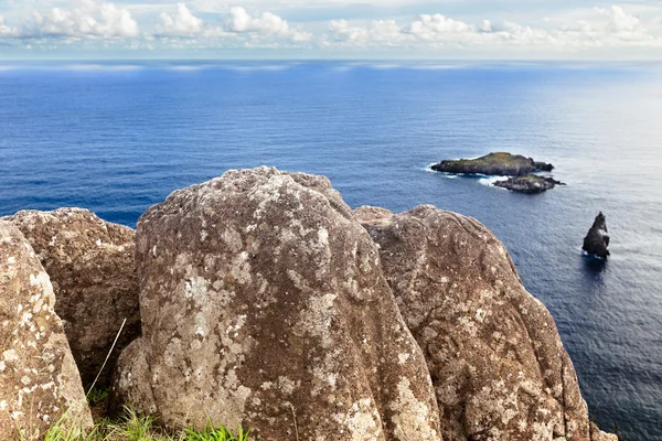 Massive rock with carvings — Stock Photo, Image