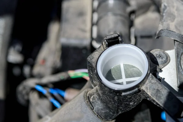 Auto Tergicristallo Pulizia Cappa Acqua Collo Riempimento Con Filtro — Foto Stock