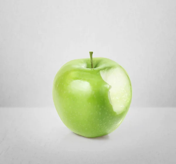 Frutas frescas, maçã verde — Fotografia de Stock