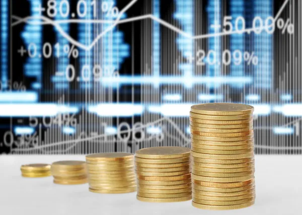 altın sikke üzerinde bitki