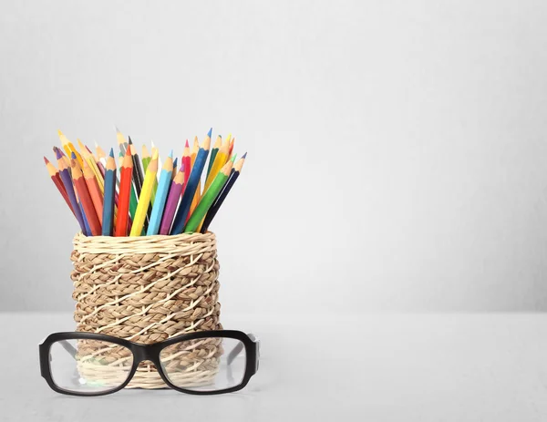 Color pencils and pens in  vase — Stock Photo, Image
