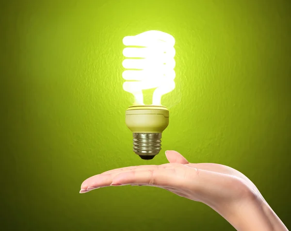 Ideeën-lamp licht aan kant — Stockfoto