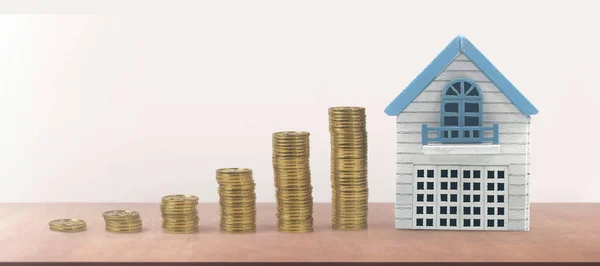 Model Detached Miniature House Mock Coins Property Real Estate Investment — Stock Photo, Image