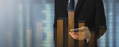 İşadamı grafik büyümesi ve akıllı telefon sektöründe olumlu göstergelerin artması planlanıyor