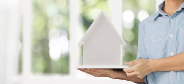 Ev Yapısı Bir elde, İş Evi Fikri