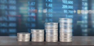 Ticari grafiği olan para yığını, mali yatırım kavramı