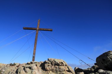 veta, calvi Capu di çapraz