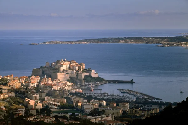 Calvi port och citadellet, Korsika — Stockfoto