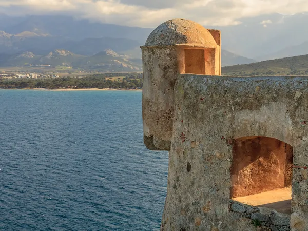 Una torre panoramica nella cittadella di Calvi, Corsica Fotografia Stock