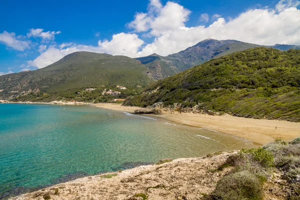 Cap corse, Korsika kumsalda farinole — Stok fotoğraf