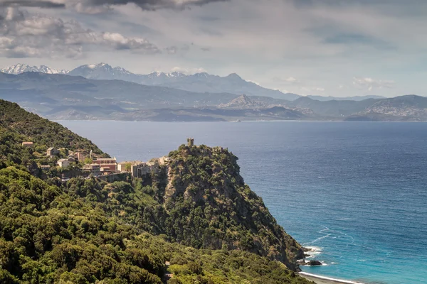 Villaggio di Nonza sul Cap Corse in Corsica — Foto Stock