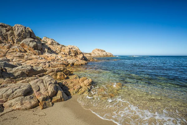 Beach and rocky coastline of north Corsica — Stock Photo, Image