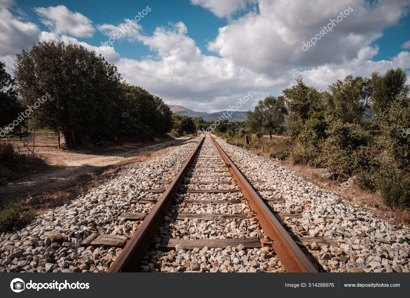 公文夹 Joningall 图库照片 插图和矢量艺术 Depositphotos 公文夹 Joningall 图库照片 插图和矢量艺术 Depositphotos