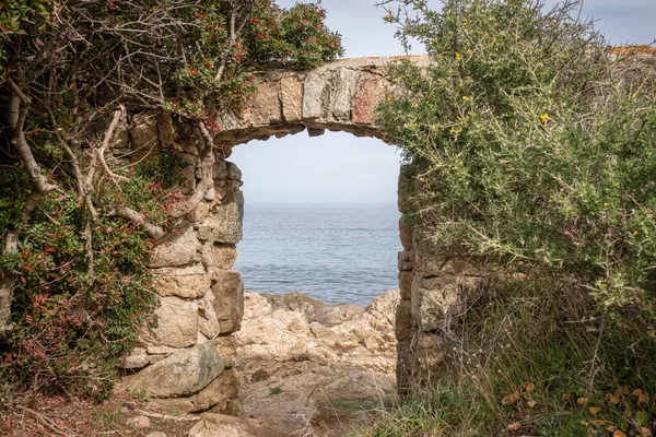 Stone Doorway View Mediterranean Sea Davia West Coast Corsica — Stock Photo, Image