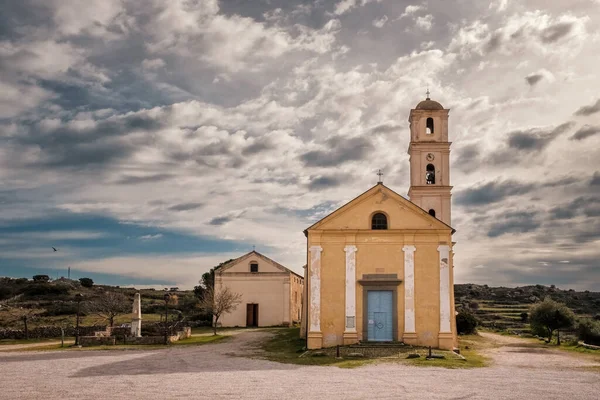 Igreja Morro Aldeia Sant Antonino Região Balagne Córsega — Fotografia de Stock