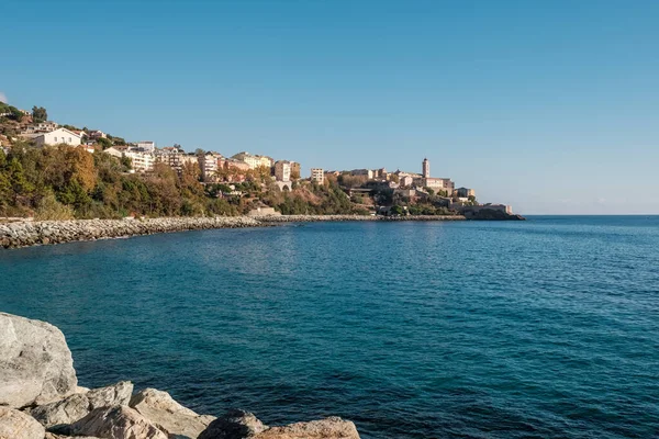 Die Zitadelle Von Bastia Und Das Mittelmeer Der Ostküste Korsikas lizenzfreie Stockbilder