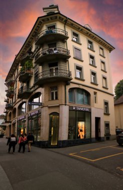 Samnaun, İsviçre - 15 Mayıs 2018: Swarowski lüks binası.   