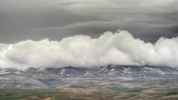 7680X4320 4320P First Snow Standard Hill Winter Thick Storm Clouds — Stok video