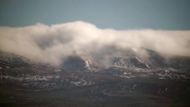 4320P 7680X4320 Cloud Flowing Ridge Mountain Range Mist Lying Folds — Stock Video