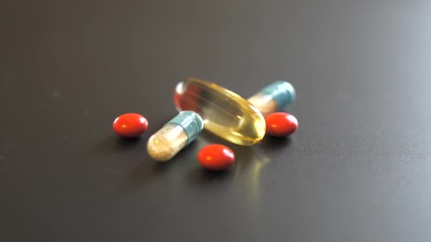 7680X4320 Leki Mieszane Opakowaniach Opakowaniach Tabletki Opakowania Lekarstw Uzależnienie Medycyny — Wideo stockowe