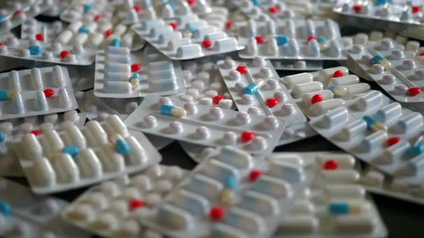 7680X4320 Mischmedikamente Ihrer Verpackung Und Geöffnet Tabletten Und Medikamentenverpackung Medikamentenabhängigkeit — Stockvideo