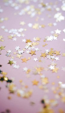 Yıldızlı ve konfetili Noel arkaplanı