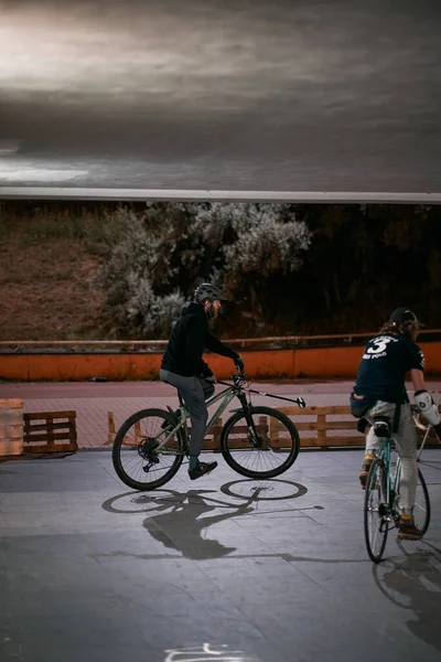 2022 Poland Tri City Gdansk Young Guys Playing Bike Polo — 图库照片