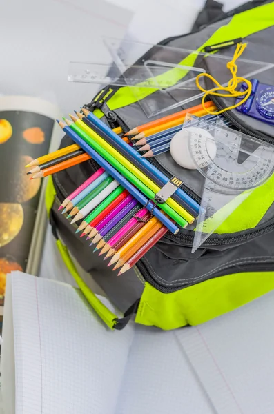 School bag, backpack, pencils, pens, eraser, school, holiday, rulers, knowledge, books — Stock Photo, Image