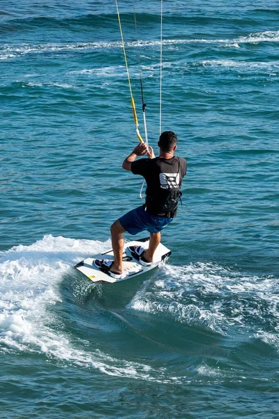 Nahariya Izrael 2021 November Galei Galil Beach Egy Férfi Kitesurfing — Stock Fotó