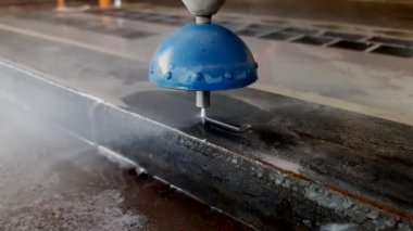 Çeşitli Malzemeler için Yüksek Basınçlı Su Jet Kesme Makinesi