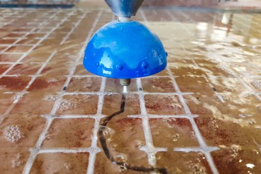 Çeşitli Malzemeler için Yüksek Basınçlı Su Jeti Kesme Makinesi.