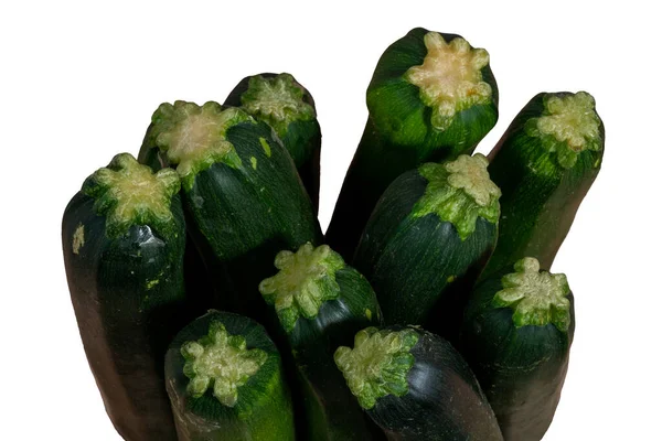 Zucchine Verde Scuro Impilate Sfondo Bianco Primo Piano — Foto Stock