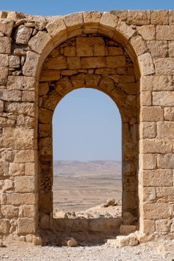 Güney İsrail 'deki Negev Çölü' nde, şimdi ulusal bir park olan antik Nabataean şehri Avdat 'taki yıkılmış binaların manzarası