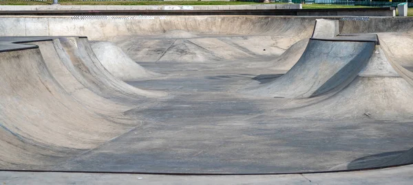 Öffentlicher Spielplatz Für Ein Skateboard Freizeitpark Kein Volk — Stockfoto