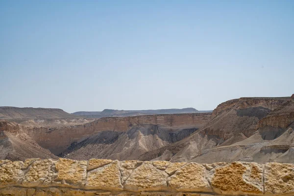Szcenírozott Kilátás Ein Avdat Nemzeti Parkra Park Kanyon Található Sivatagban — Stock Fotó