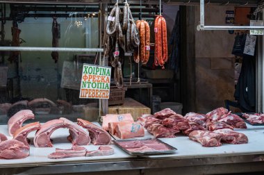 ATİNA, GREECE - 14 Mayıs 2022: Yunanistan 'ın Afiinas Caddesi üzerindeki Merkez Atina Pazarı