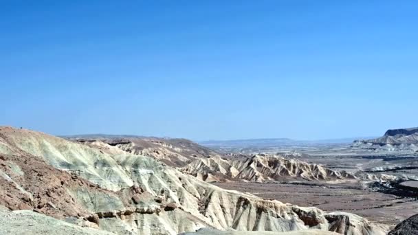 イスラエル南部のネゲヴ砂漠 アヴダト国立公園の山々 概要ビデオ — ストック動画