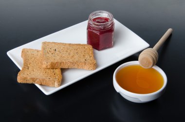 Kahvaltı, tatlım, tost, reçel bileşimi