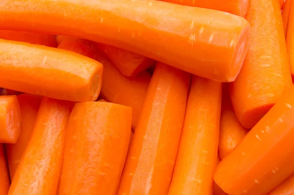 Свежая чистая морковь — стоковое фото