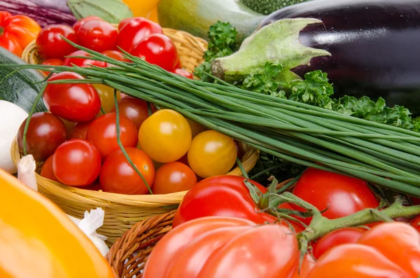 Composición con diferentes verduras frescas — Foto de Stock