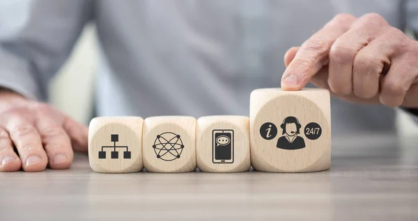 Houten Blokken Met Symbool Van Customer Service Concept — Stockfoto