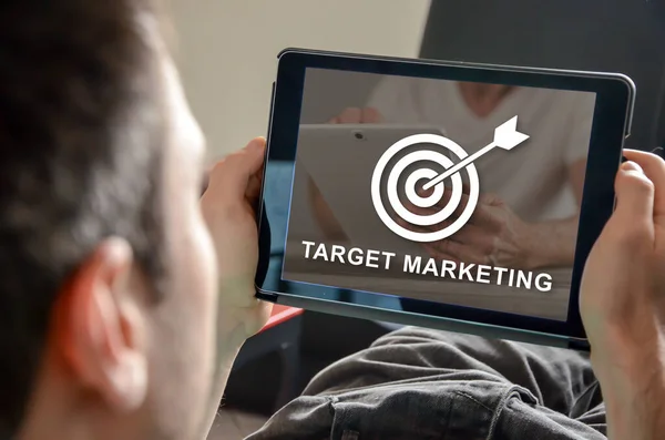 Concepto Marketing Objetivo Una Tableta — Foto de Stock