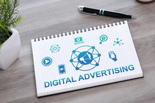 Not defterine dijital reklam konsepti çizildi